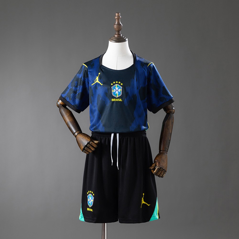 Brasil VM 2026 Bortedrakt Royal Blue Barn