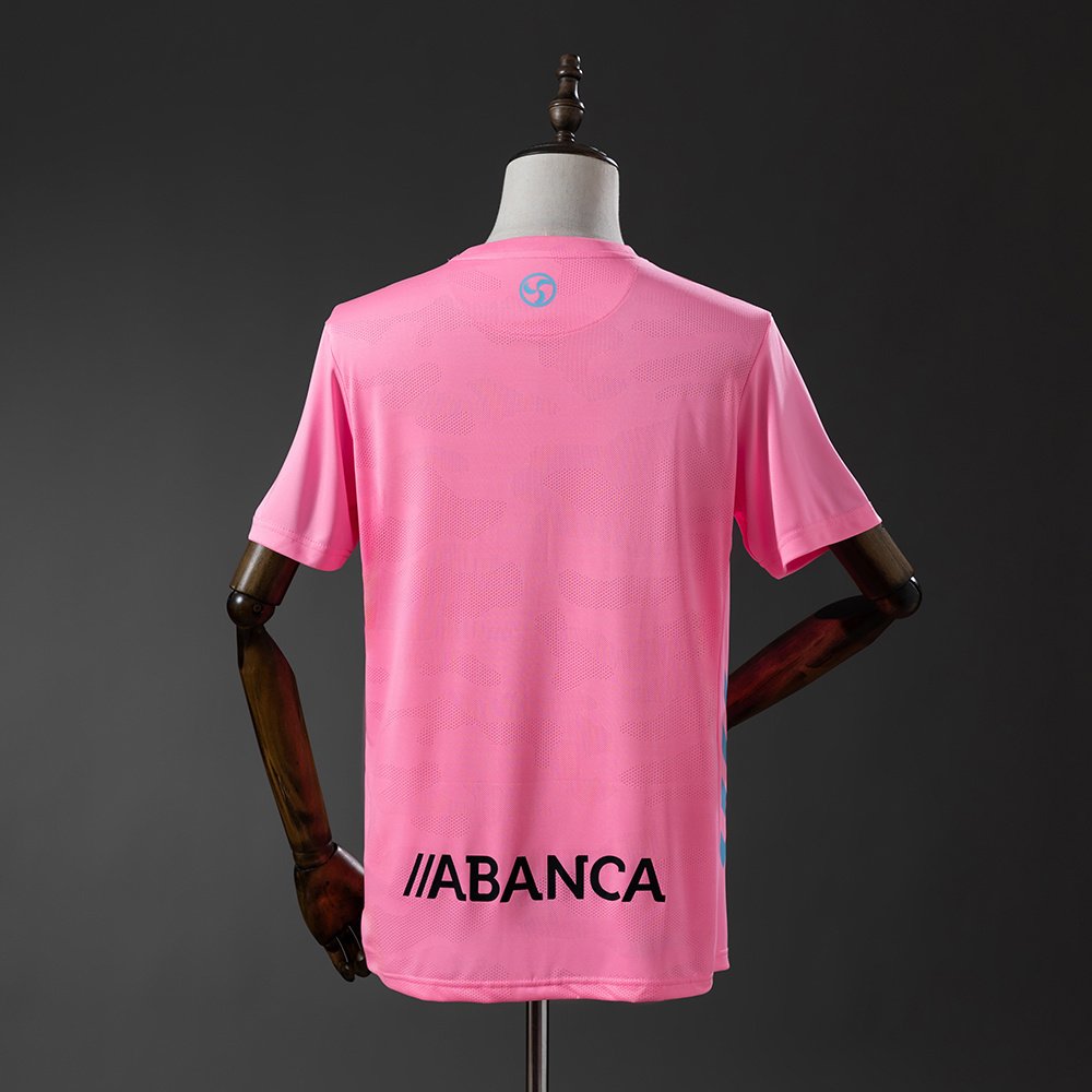 Celta Vigo 2025-26 Tredjedrakt Rosa Herre