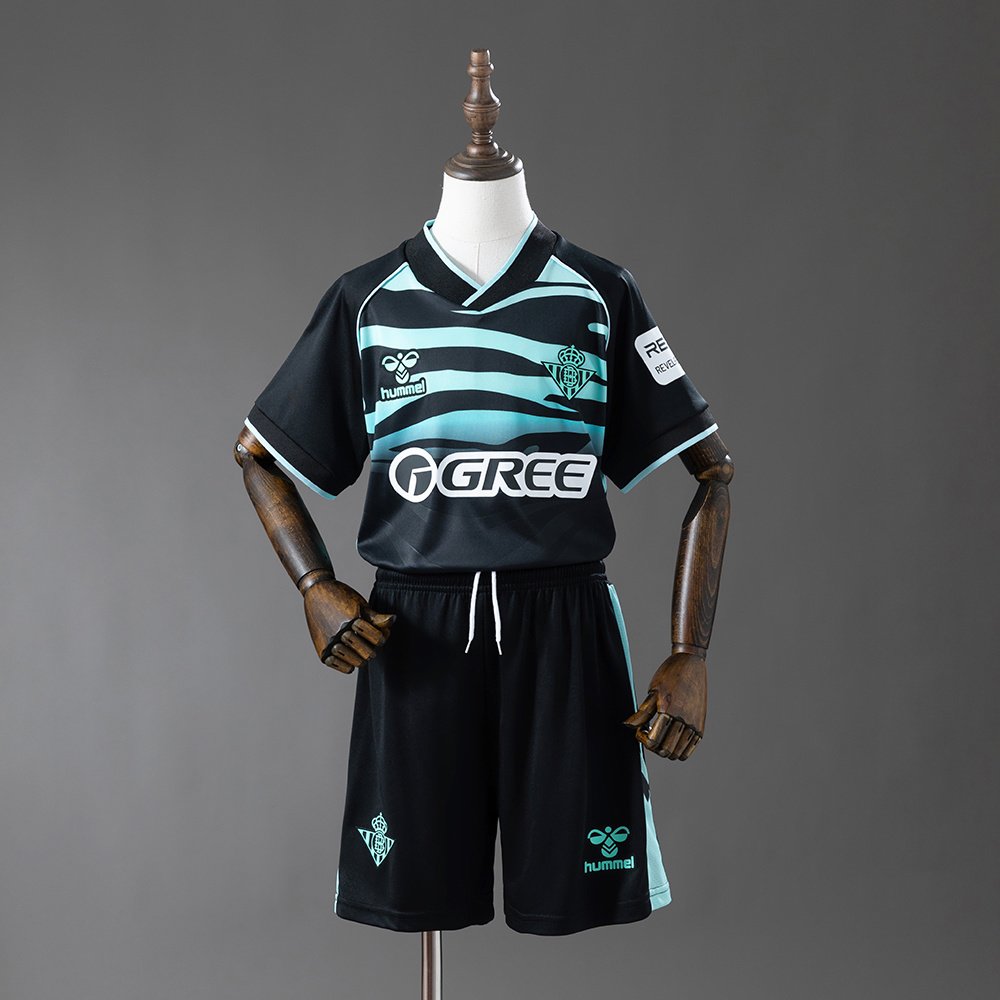 Real Betis 202526 Tredjedrakt Barn Sort SortMintgrønn