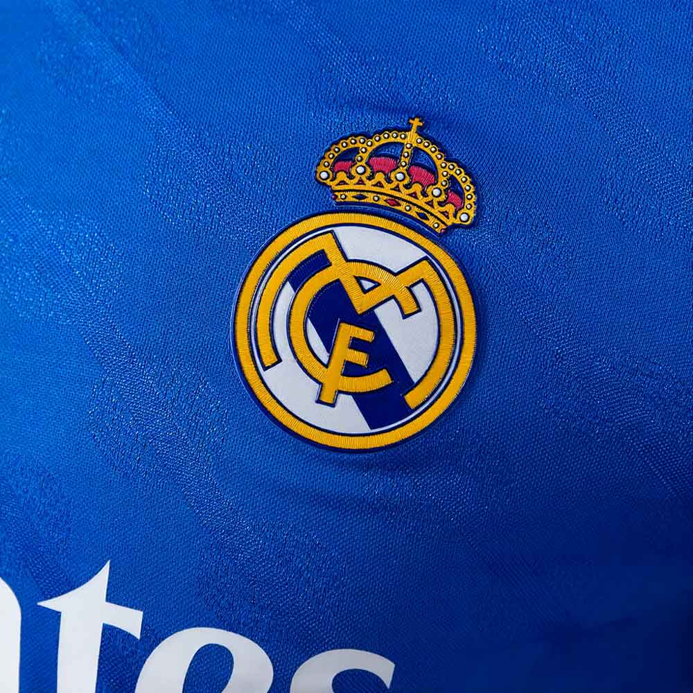 Real Madrid 2526 Tredjedrakt Brodert Logo