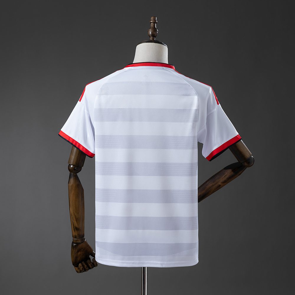 FC Köln 26-27 Hjemmedrakt - Bilde 2