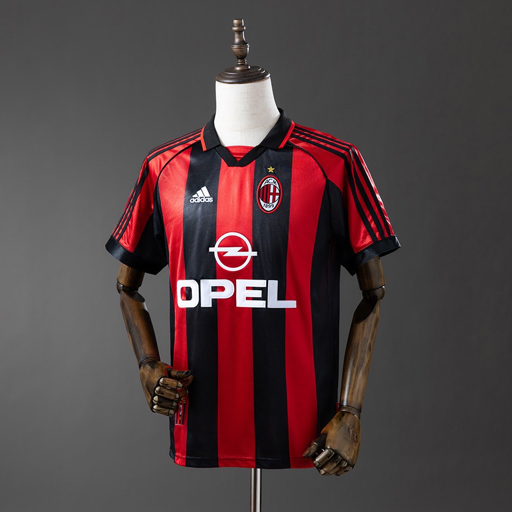 AC Milan Hjemmetrøye 199899 – Scudetto-vinnerne
