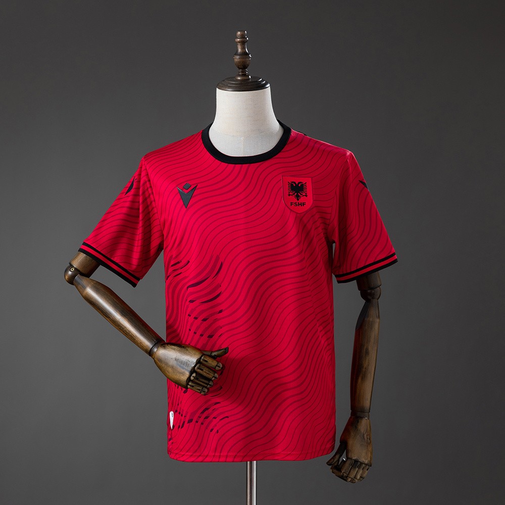 Albania hjemmedrakt 2026 – rød landslagsdrakt