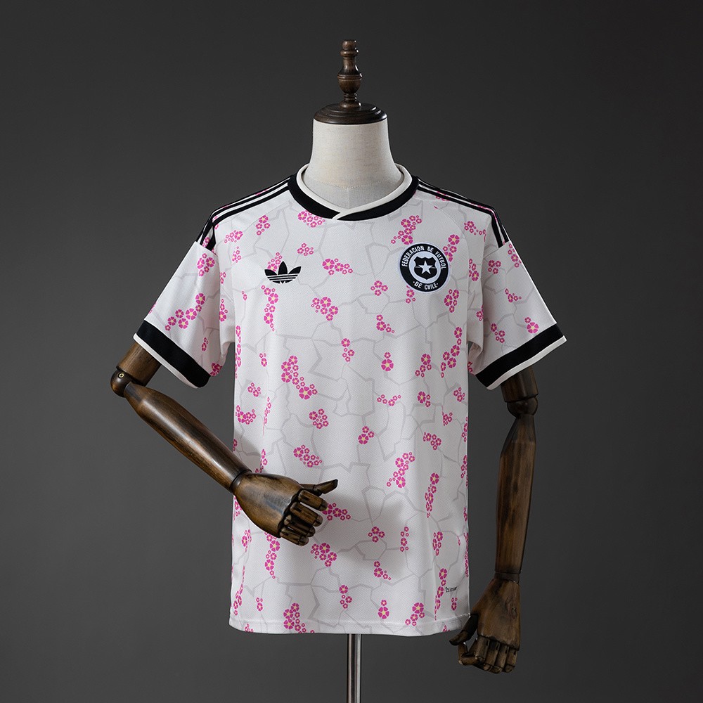 Chile Bortedrakt VM 2026 Unikt Chalky Brown