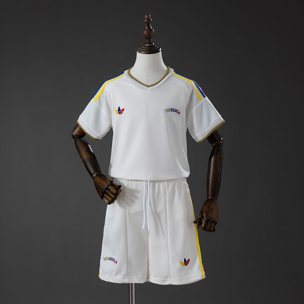 Venezuela 2026 bortedrakt barn – off-white VM 2026 draktsett