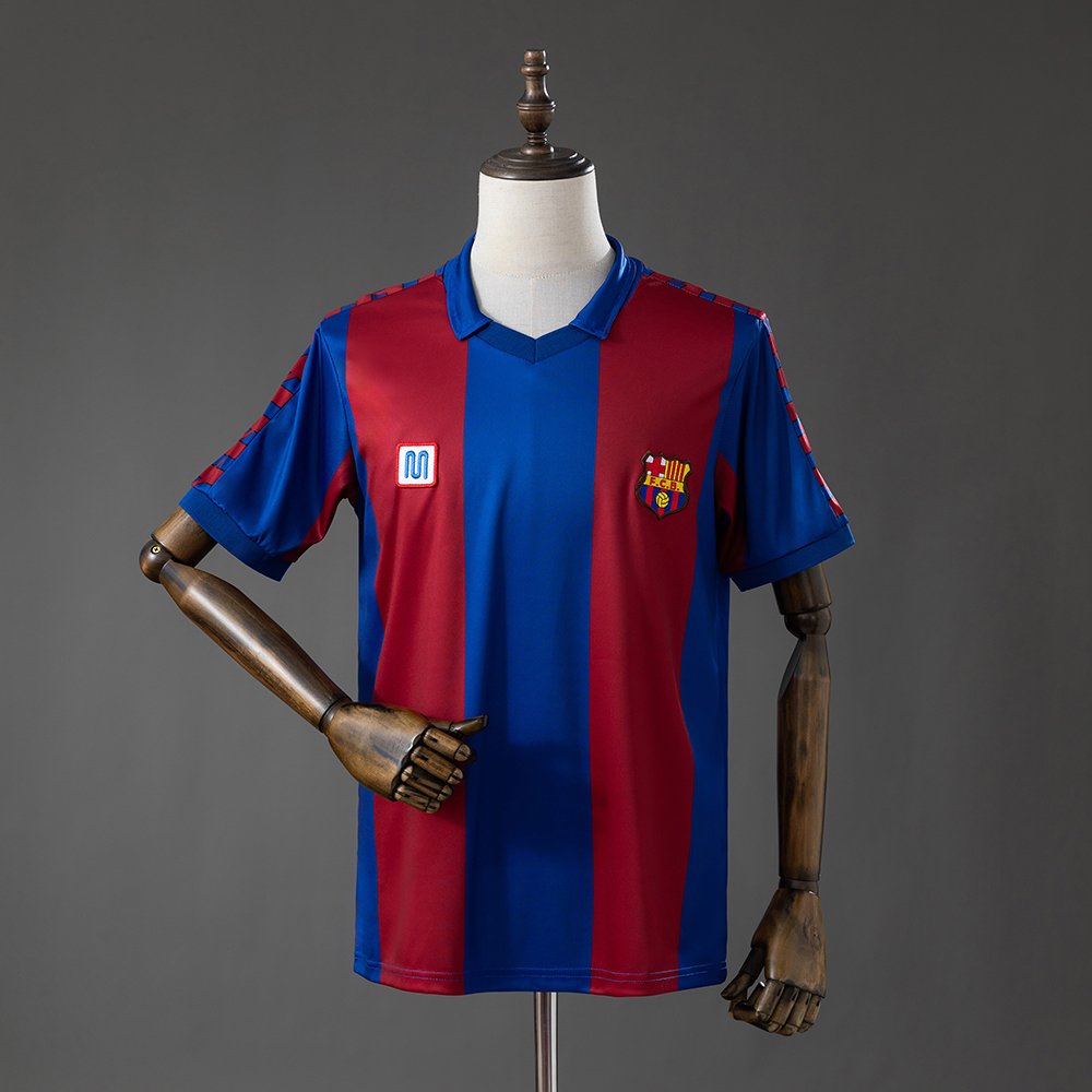 Barcelona Retro Hjemmedrakt 1980/81 – Klassisk Fotballtrøye