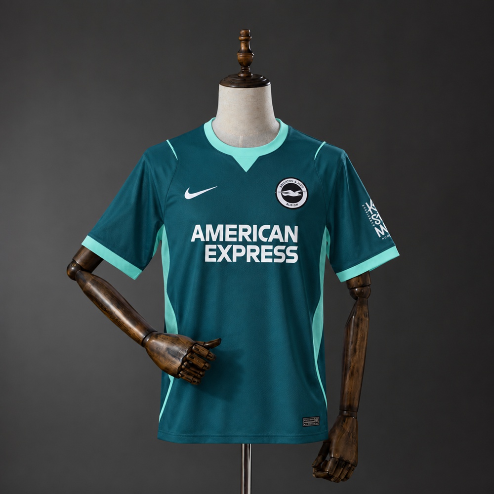Brighton tredjedrakt 2026/27 herre i mørk blågrønn sett forfra