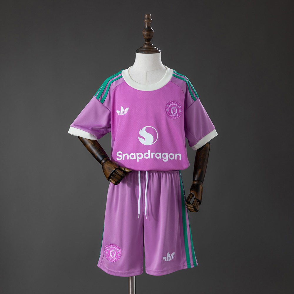 Manchester United 2026/27 rosa borte keeperdrakt for barn med trøye og shorts