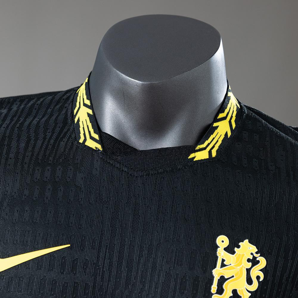 Bakside av svart Chelsea 2026/27 bortedrakt for herre med lange ermer
