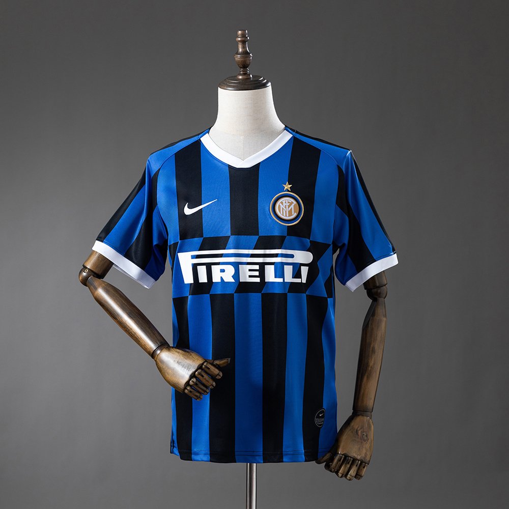 Inter Milan 2019/20 blå og svart retro hjemmedrakt for herre sett forfra