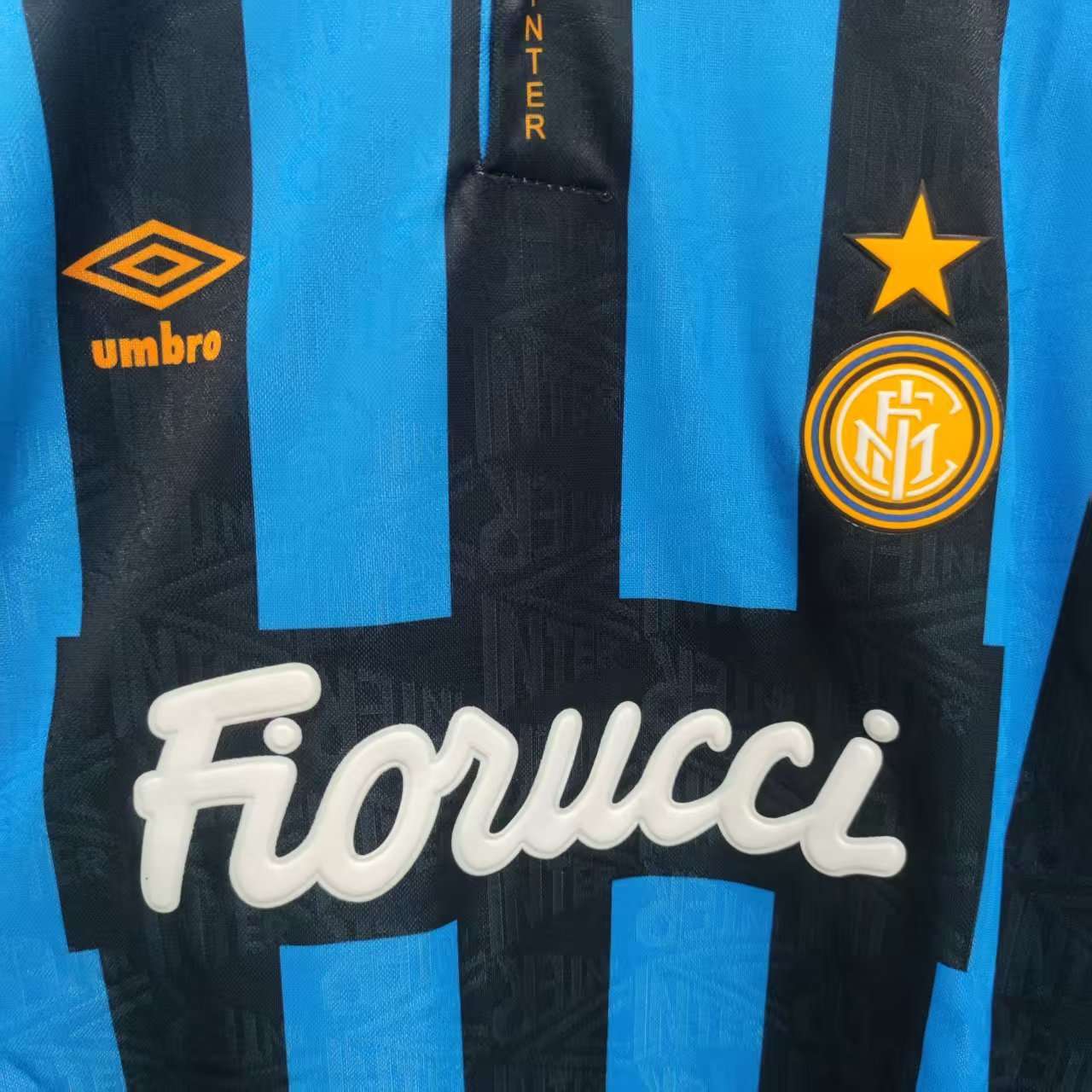 Inter Milan 1993/94 Retro Hjemmedrakt – Nummer 10 - Bilde 3