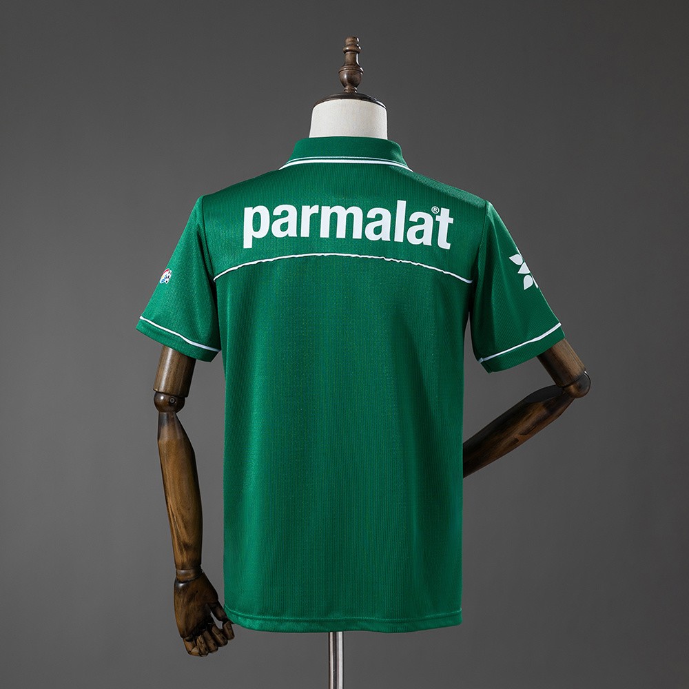 Baksiden av grønn Palmeiras retrodrakt 1999 med klassisk sponsortrykk