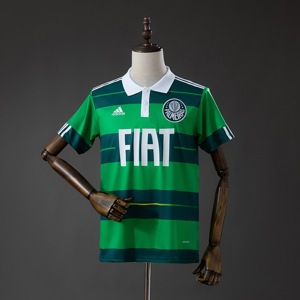 Grønn Palmeiras tredjedrakt 2010/11 med horisontale striper sett forfra