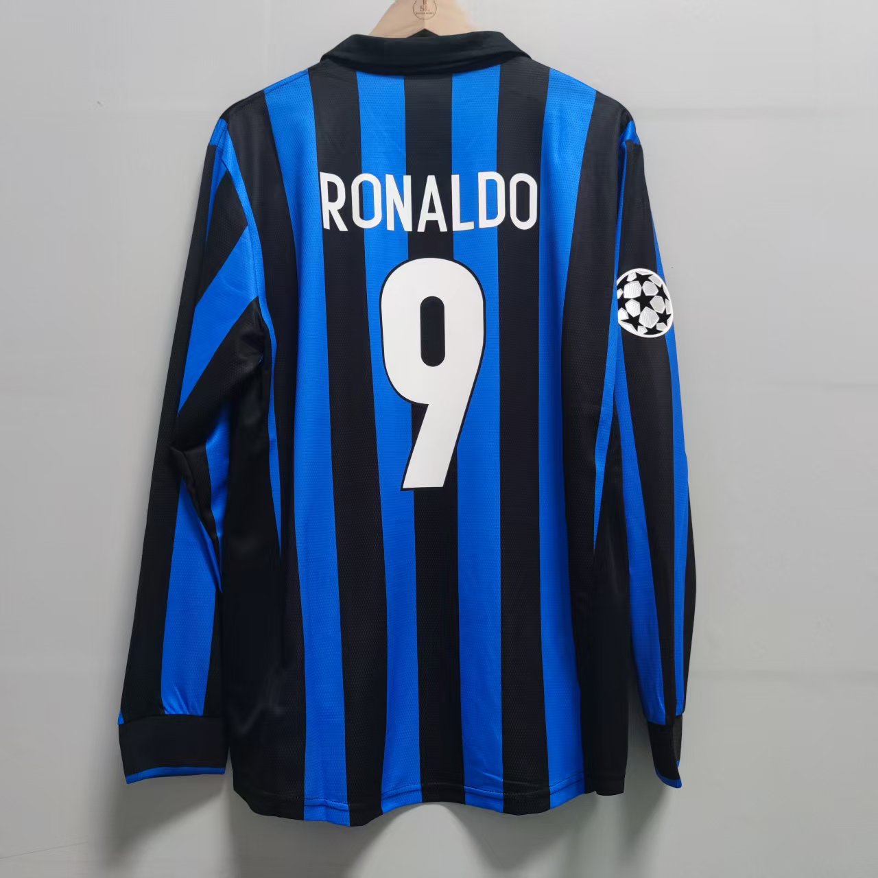 Inter Milan 1998/99 langermet retrodrakt med RONALDO 9 på ryggen